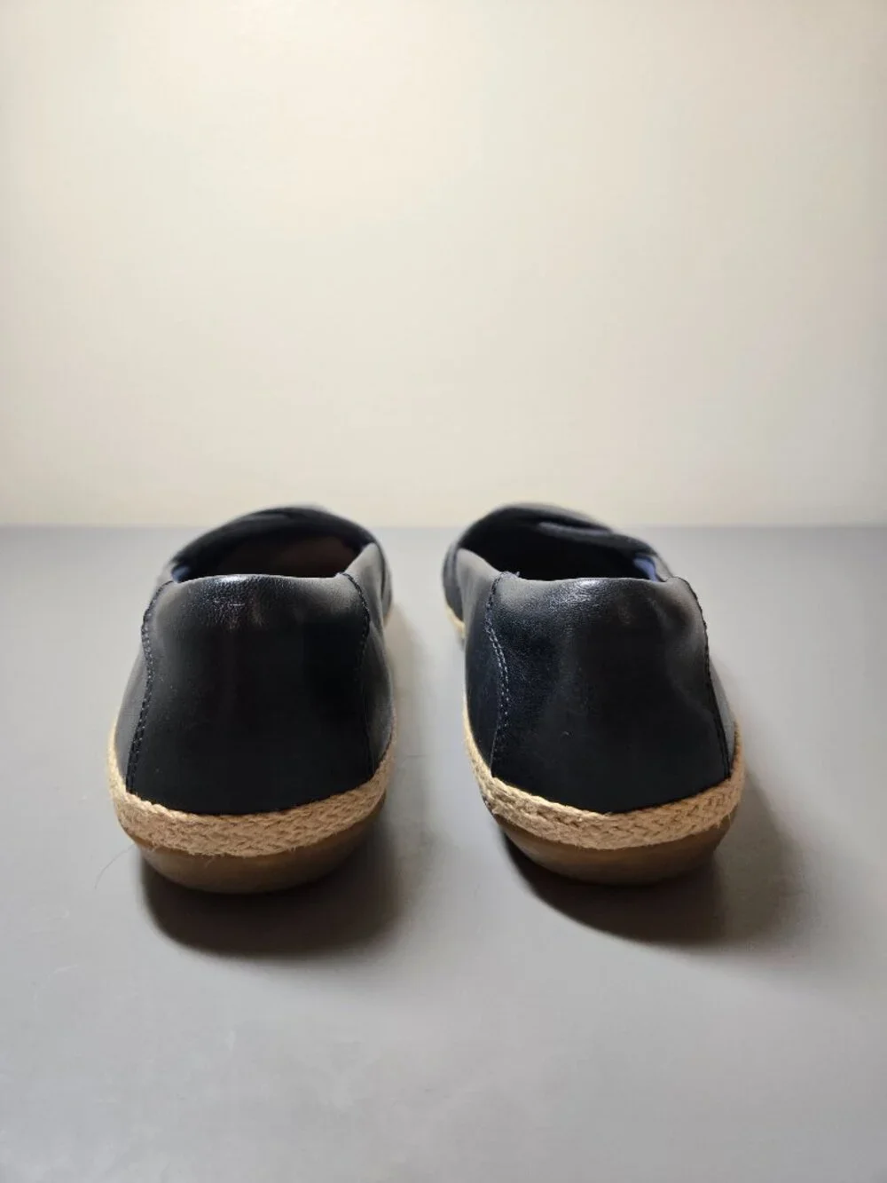 Clarks Collection Women's Danelly Shine Espadrille Navy Slip On Flats Size 8